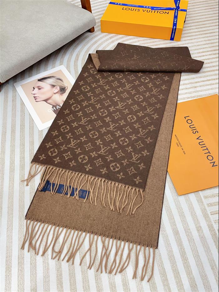 2026116111040748 380